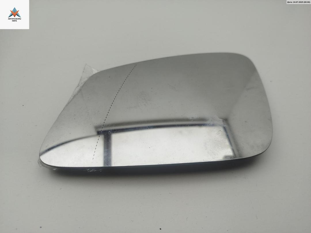 стекло зеркала наружного левого BMW 5 серия F07/F10/F11 2011, 2.0 л., дизель, МКПП, чёрный, универсал - фото №1