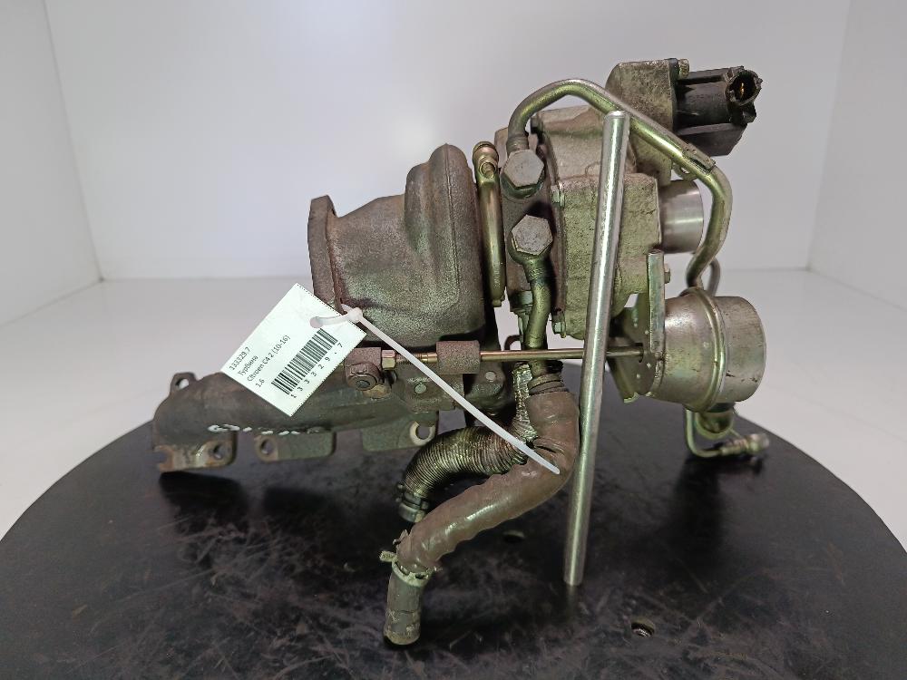 турбина Citroen C4 2 поколение 2012, цвет - фото №1