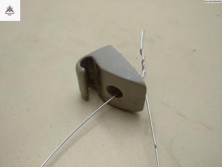 Крепление (крючок) солнцезащитного козырька Volkswagen Transporter T4 1996, 2.5 л., дизель, МКПП, синий, микроавтобус