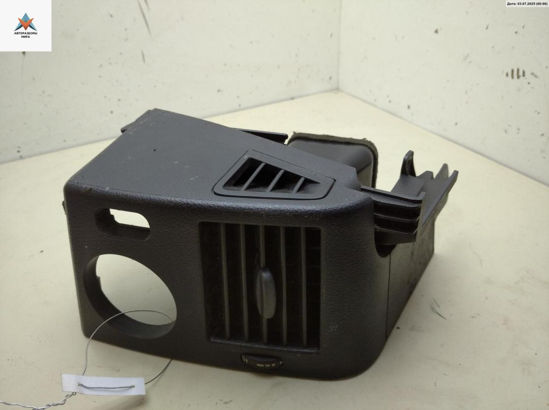 дефлектор обдува салона Mercedes-Benz Sprinter 2 поколение (W906) 2011, 2.2 л., дизель, МКПП, серый, микроавтобус, DN4078 - фото №1