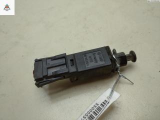 Датчик (включатель) стоп-сигнала Volkswagen Transporter T4 1997, 2.4 л., дизель, МКПП, красный, микроавтобус, 191945545A