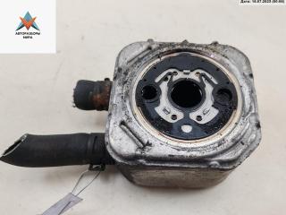 теплообменник масляного фильтра Audi A6 4B/C5 2000, 2.4 л., бензин, АКПП, синий, седан