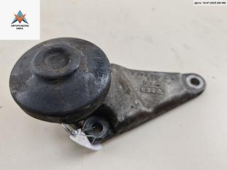 кронштейн двигателя Audi A4 B5 1997, 2.8 л., бензин, АКПП, серый, седан, 8D0199343J