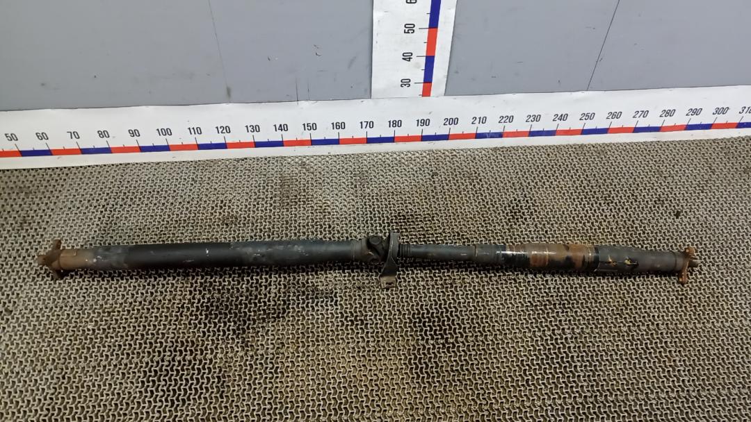 Карданный вал Chrysler 300C 1 поколение 2008, 3.0 л., дизель, АКПП, седан - фото №1