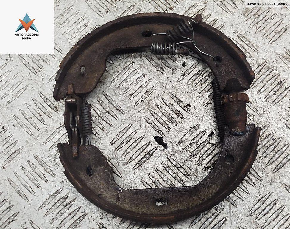 Механизм развода задних тормозных колодок правый BMW 5 серия E60/E61 2006, 2.5 л., бензин, МКПП, чёрный, седан - фото №1