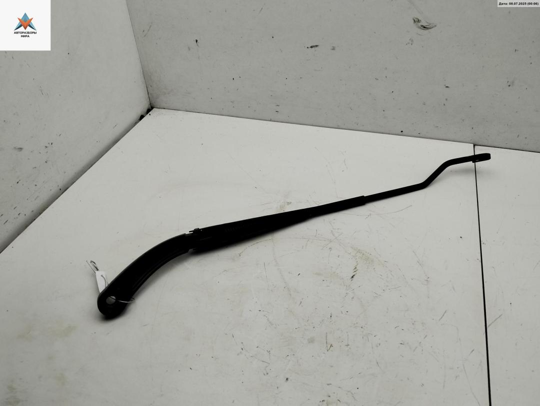 Щеткодержатель (поводок стеклоочистителя) передний Dacia (Renault) Lodgy 2012, 1.5 л., дизель, МКПП, чёрный, универсал, 288816769R - фото №1