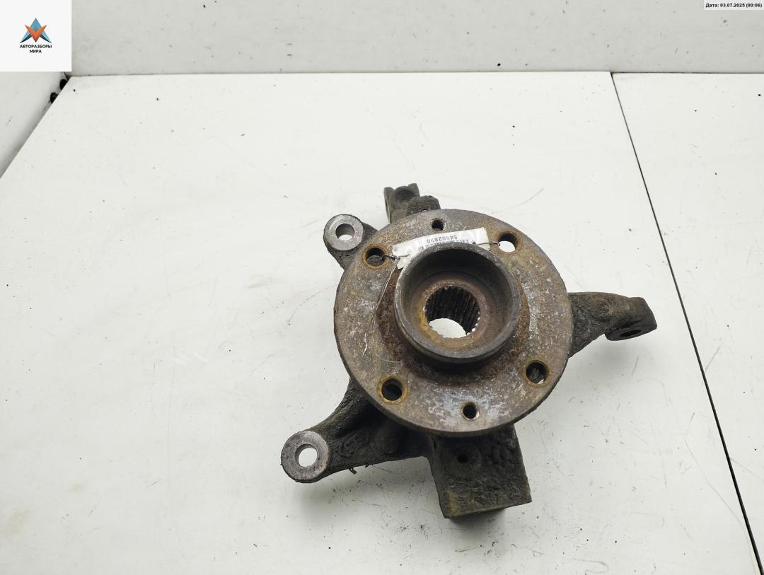 ступица передняя левая Dacia (Renault) Lodgy 2012, 1.5 л., дизель, МКПП, чёрный, универсал - фото №1