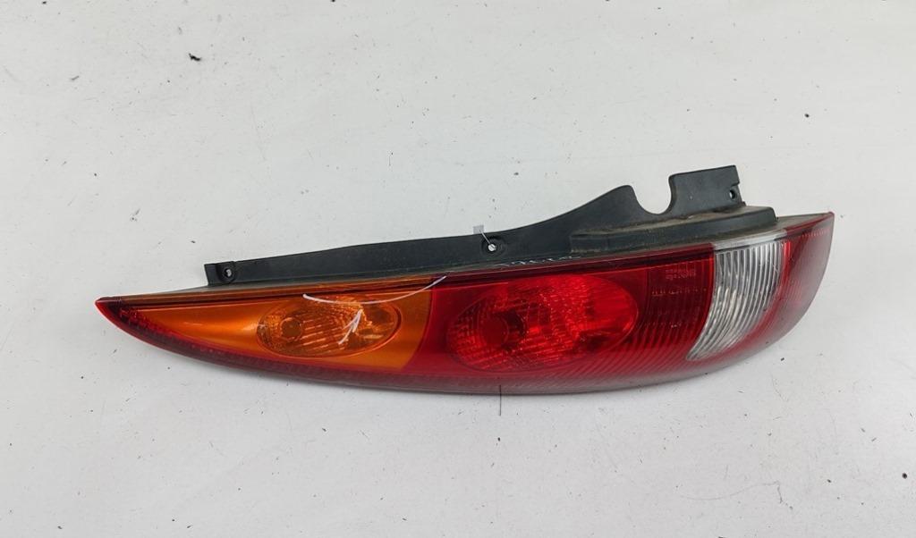 фонарь задний левый Nissan Almera Tino 2004, 2.2 л., дизель, МКПП, чёрный, минивэн, 26555BU201