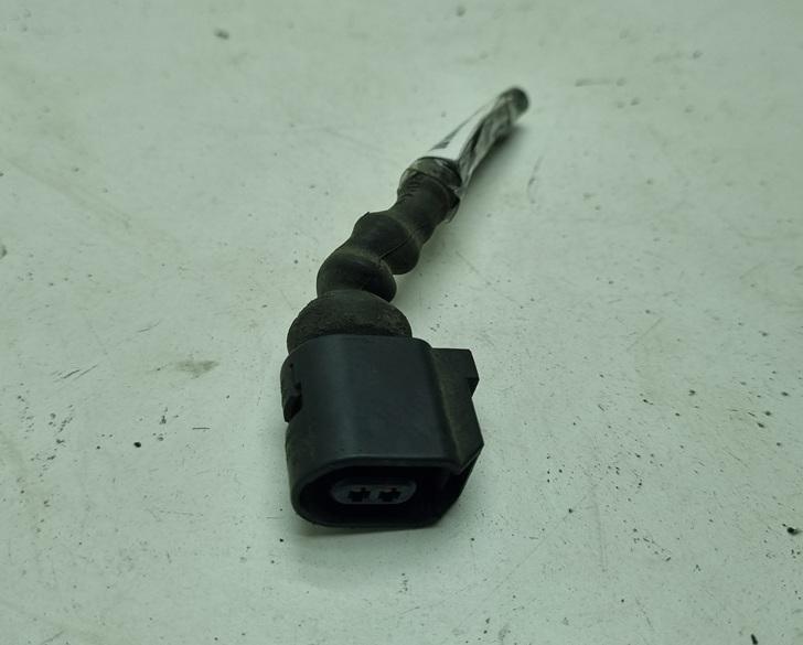 разъем (фишка) проводки Volkswagen Passat B6 2006, 2.0 л., дизель, МКПП, чёрный, универсал, 6E0973702FEP