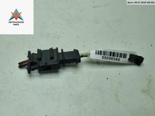 разъем (фишка) проводки Skoda Fabia 1 поколение (6Y) [рестайлинг] 2006, 1.2 л., бензин, МКПП, красный, универсал, 3B0972712