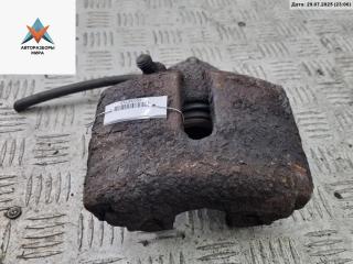 суппорт передний правый Volkswagen Passat B6 2006, 2.0 л., дизель, МКПП, чёрный, универсал