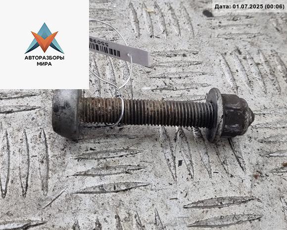 Болт крепления Volkswagen Passat B6 2006, 2.0 л., дизель, МКПП, чёрный, универсал - фото №1