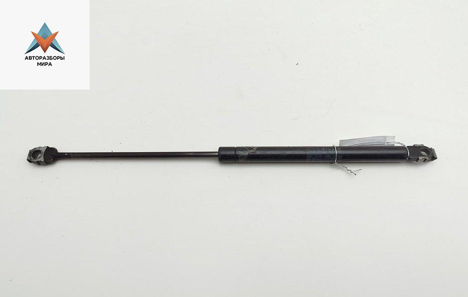 амортизатор капота BMW 3 серия E36 1994, седан - фото №1