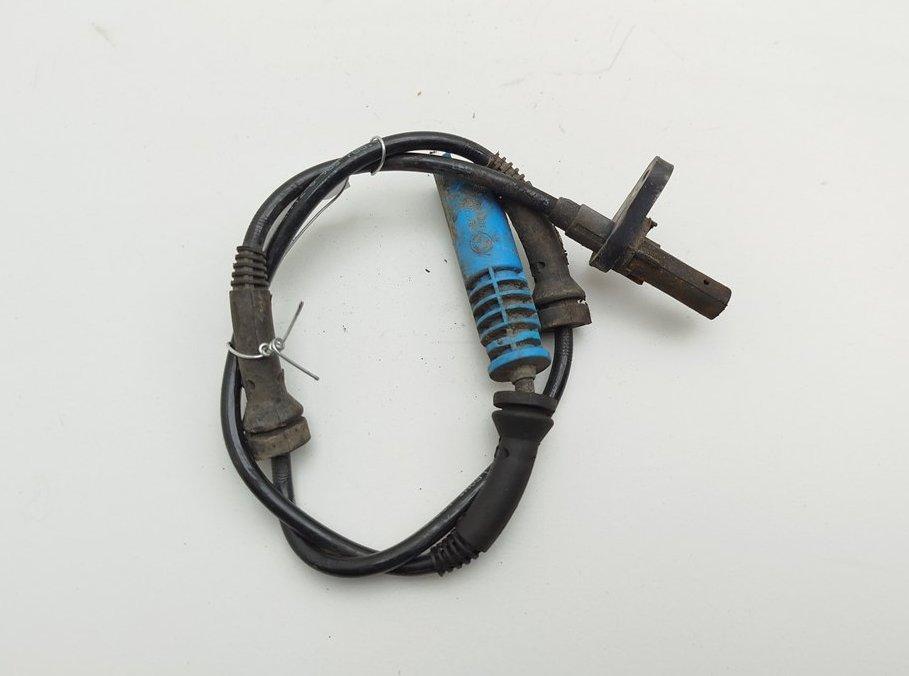 датчик ABS BMW 5 E60/E61 2006, 2.5 л., бензин, МКПП, чёрный, седан, 6908705