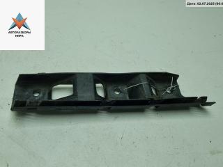 кронштейн переднего бампера Volkswagen Passat B6 2006, 2.0 л., дизель, МКПП, чёрный, универсал, 3C0807184