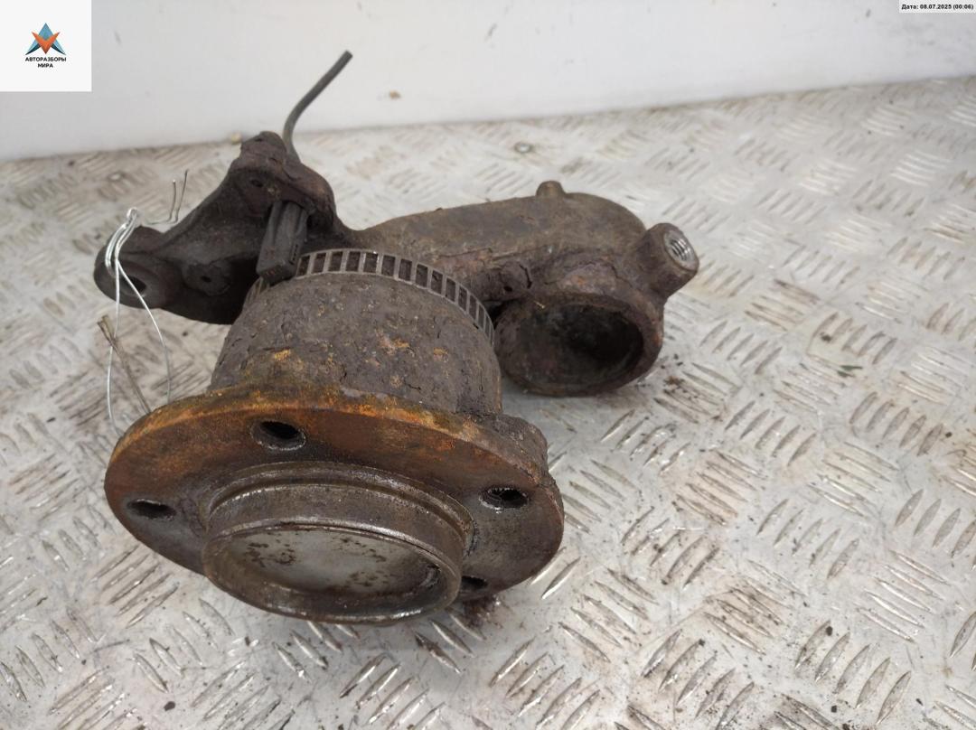 ступица задняя левая Nissan Interstar 1 поколение 2008, 2.5 л., дизель, МКПП, белый, микроавтобус - фото №1