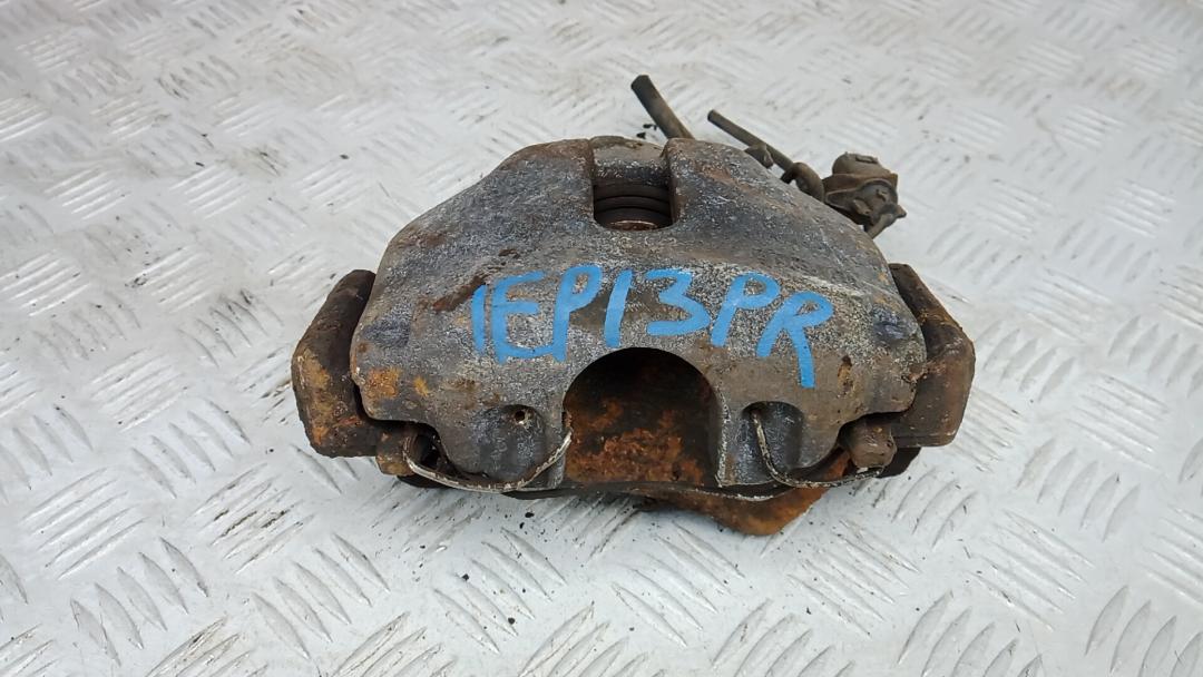 суппорт передний правый Audi A4 B6 2003, 1.9 л., TDi PD, дизель, МКПП, седан - фото №1