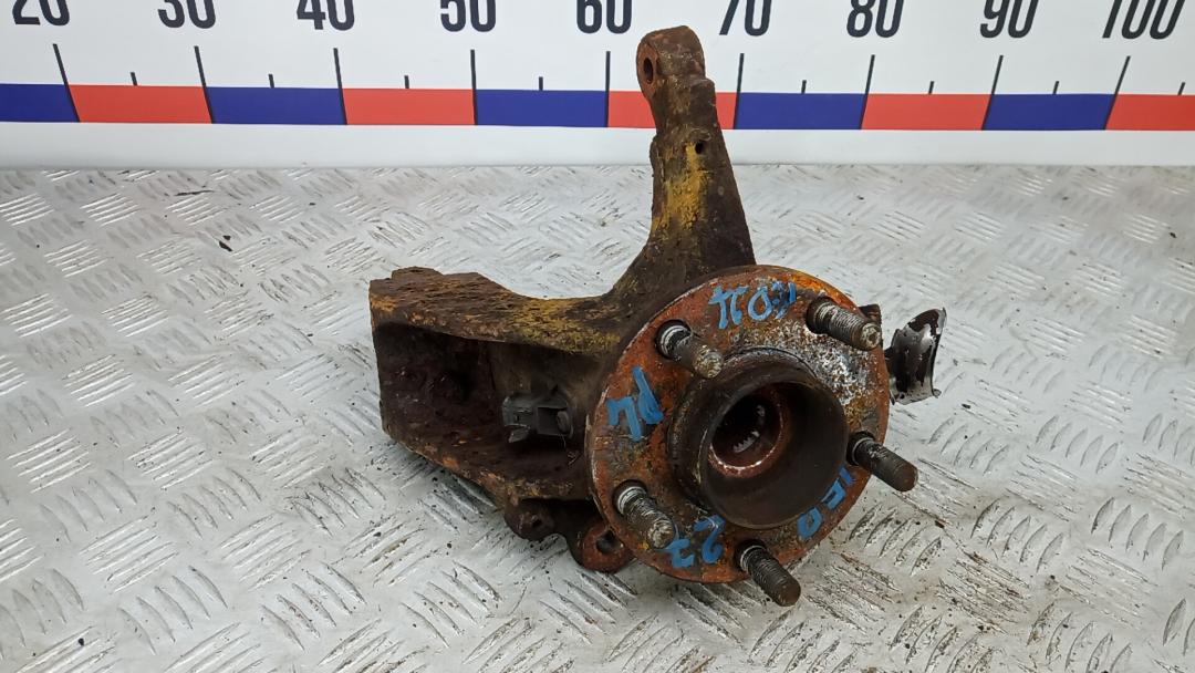 ступица передняя левая Ford Focus 2 поколение 2006, 1.6 л., бензин, МКПП, хетчбэк 5 дв. - фото №1