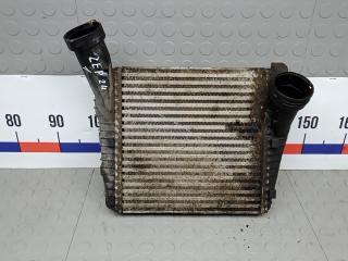 радиатор интеркулера Volkswagen Touareg 1 поколение [рестайлинг] 2008, 3.0 л., дизель, АКПП, внедорожник 5 дв., 7L6145803H