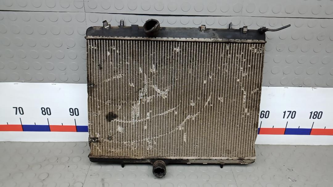 радиатор охлаждения Peugeot 407 1 поколение 2007, 2.0 л., HDi, дизель, МКПП, седан - фото №1