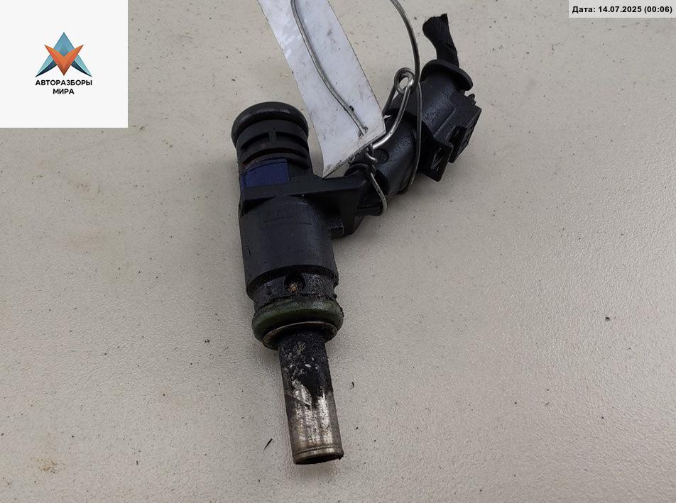 форсунка Mercedes-Benz A-Класс W169 2004, 1.7 л., бензин, МКПП, серый, хетчбэк 5 дв., 0000788749 - фото №1