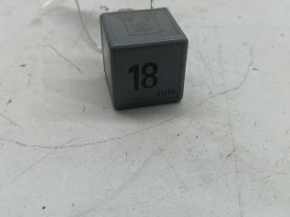 блок управления вентилятором (реле) Volkswagen Sharan 1 поколение 1996, 1.9 л., дизель, МКПП, красный, минивэн, 191937503