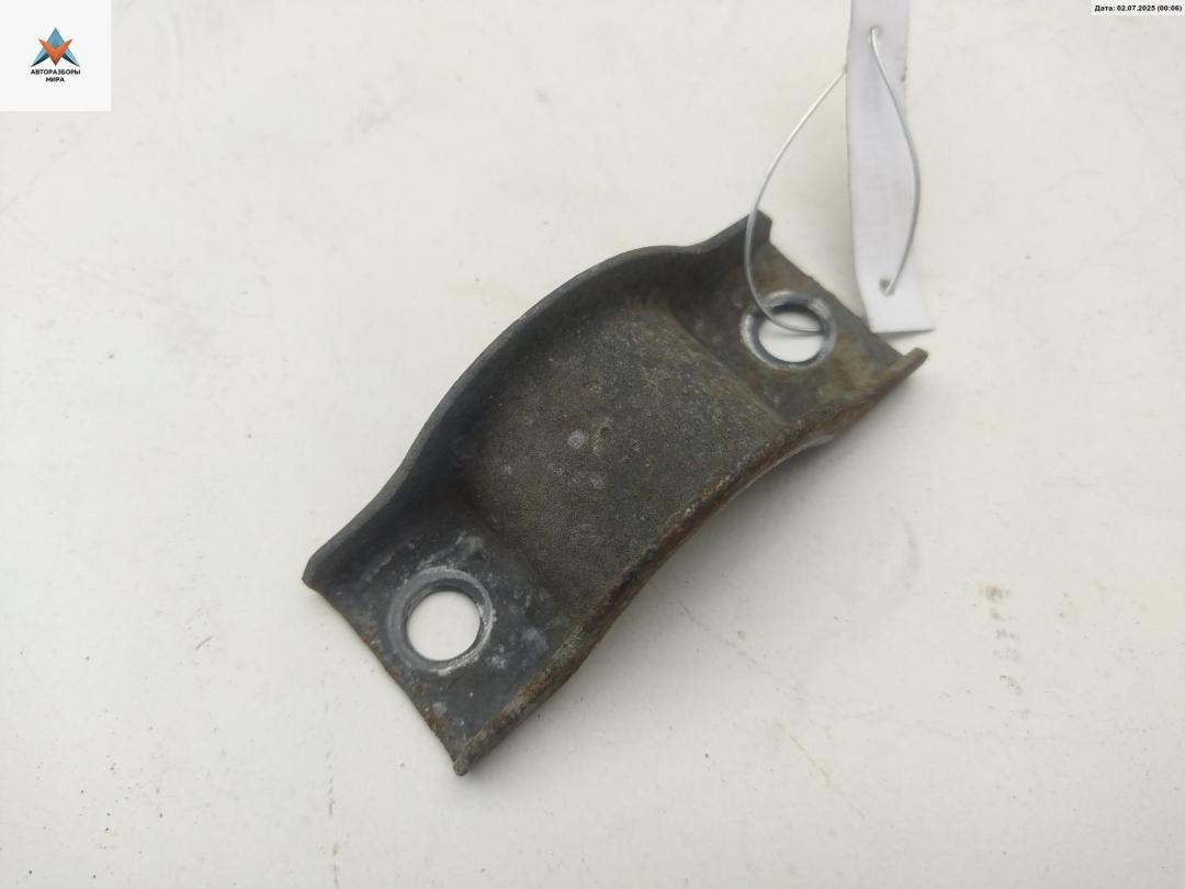 крепление стабилизатора / втулки стабилизатора Mercedes-Benz A-Класс W168 1998, 1.4 л., бензин, АКПП, синий, хетчбэк 5 дв. - фото №1