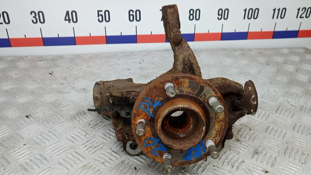 ступица передняя левая Ford Mondeo 4 поколение 2008, 1.8 л., дизель, МКПП, хетчбэк 5 дв. - фото №1