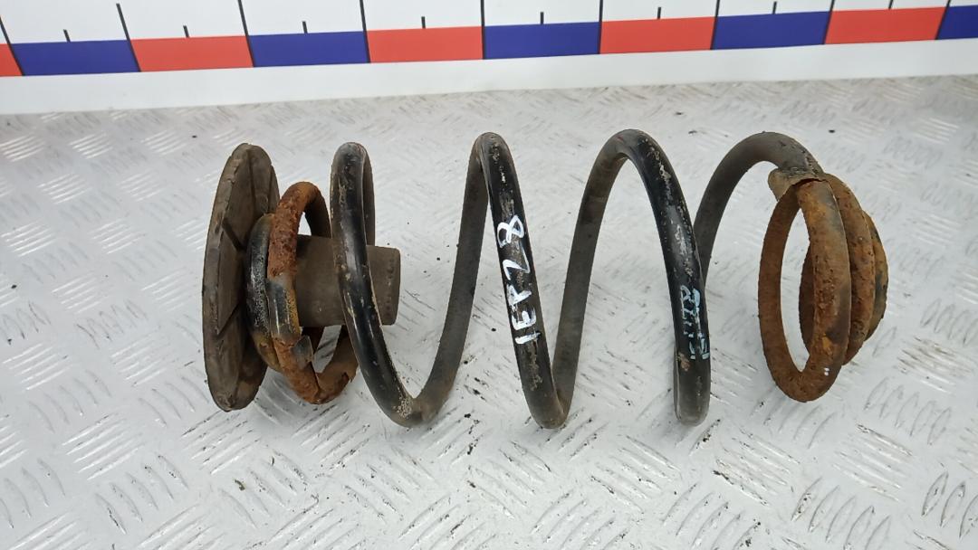 пружина задняя Opel Zafira 3 поколение (C) 2011, 1.6 л., бензин, МКПП, минивэн - фото №1