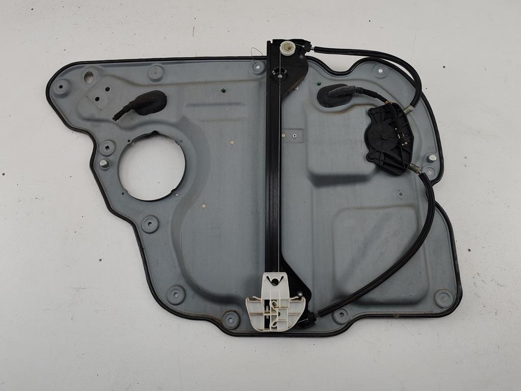 стеклоподъемник задний правый Volkswagen Touran 2004, 1.9 л., дизель, МКПП, синий, минивэн, 1T0839462