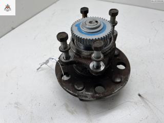 ступица задняя левая Kia Carens 3 поколение 2006, 2.0 л., дизель, МКПП, серый, минивэн