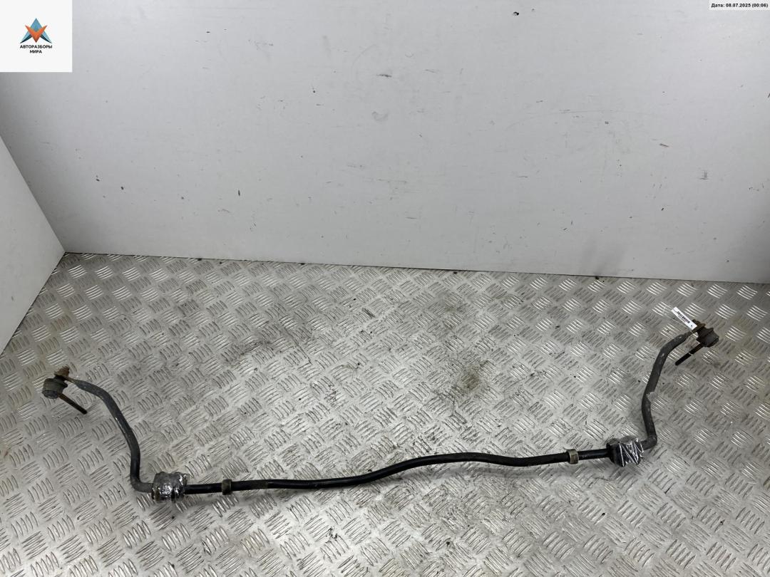 стабилизатор подвески (поперечной устойчивости) Kia Carens 3 поколение 2006, 2.0 л., дизель, МКПП, серый, минивэн - фото №1