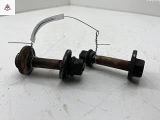 болт развальный Kia Carens 3 поколение 2006, 2.0 л., дизель, МКПП, серый, минивэн