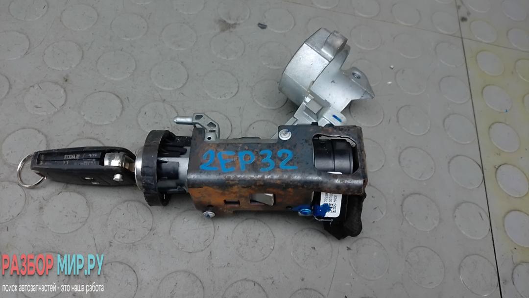 замок зажигания Chevrolet Orlando 1 поколение 2013, 2.0 л., дизель, МКПП, минивэн, 20939745, 30760310 - фото №1