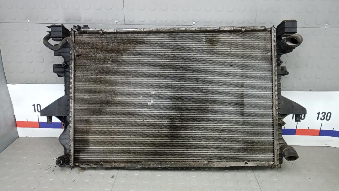 радиатор охлаждения Volkswagen Transporter T5 2005, 2.5 л., дизель, МКПП, микроавтобус - фото №1