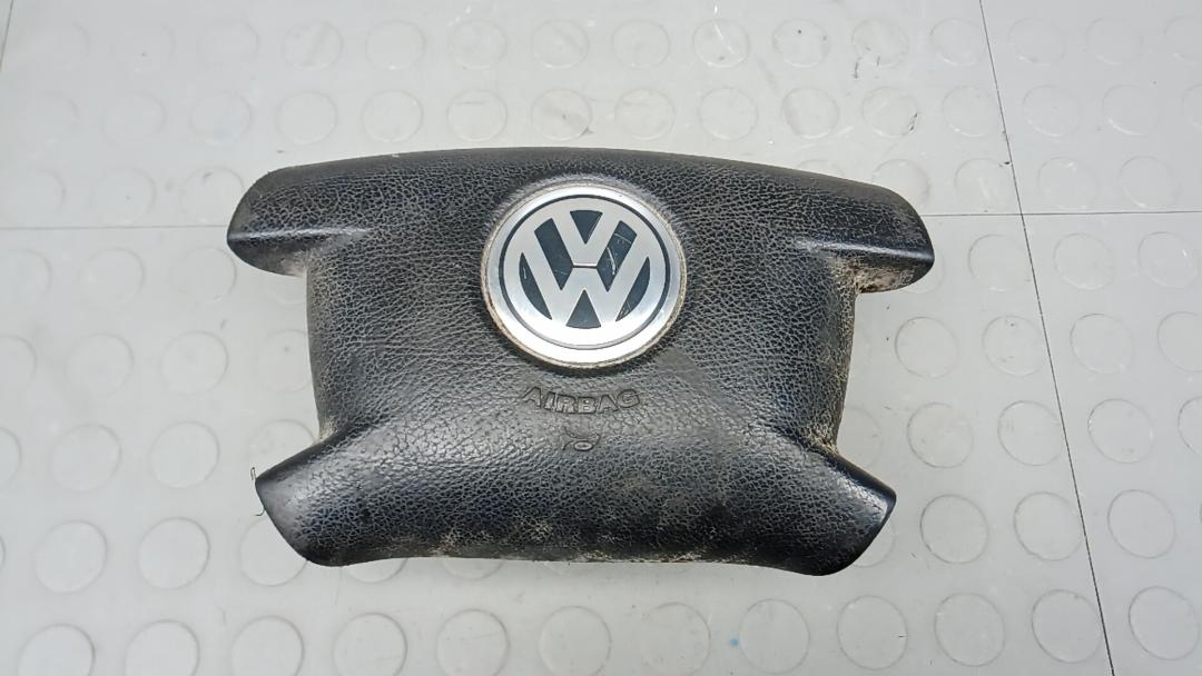 подушка безопасности водителя Volkswagen Transporter T5 2005, 2.5 л., дизель, МКПП, микроавтобус - фото №1