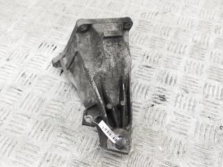 кронштейн двигателя BMW 5 серия E39 [рестайлинг] 2002, 2.0 л., дизель, МКПП, чёрный, универсал, 22116751582, 6751582