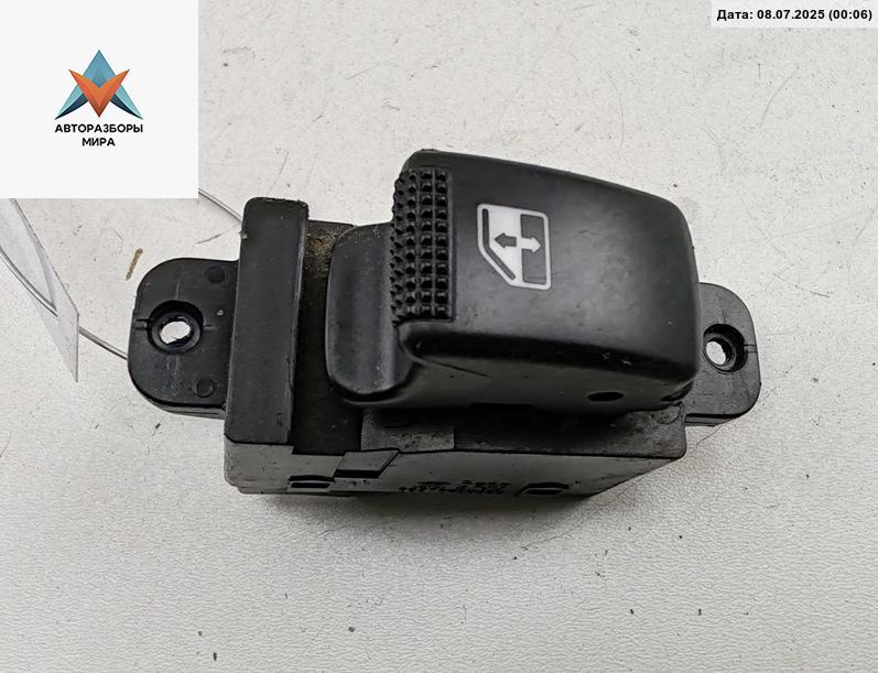 кнопка стеклоподъемника заднего левого Kia Rio 2 поколение 2006, 1.4 л., бензин, МКПП, синий, хетчбэк 5 дв., 621W03620 - фото №1