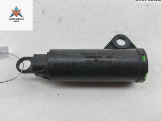 Амортизатор бардачка Ford Focus 2 поколение [рестайлинг] 2009, 1.6 л., дизель, МКПП, белый, универсал, 6062352