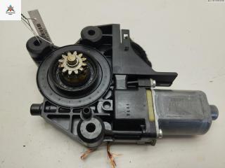 моторчик стеклоподъемника передний правый Ford Focus 2 поколение [рестайлинг] 2009, 1.6 л., дизель, МКПП, белый, универсал, 4M5T14553