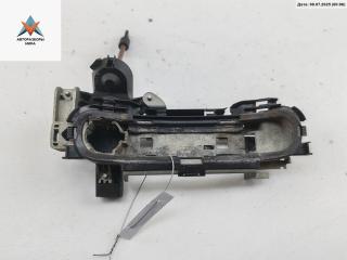 Корпус (держатель) ручки двери передней левой Audi A4 B6 2002, 2.0 л., бензин, МКПП, синий, универсал, 8E1837865A