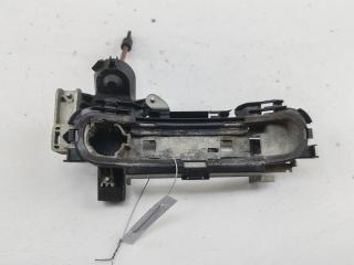 Корпус (держатель) ручки двери передней левой Audi A4 B6 2002, 2.0 л., бензин, МКПП, синий, универсал, 8E1837865A