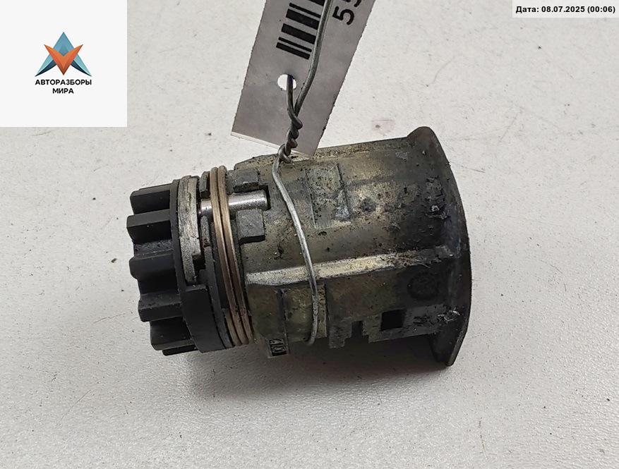 личинка дверного замка Audi A6 4F/C6 2006, 2.7 л., дизель, АКПП, серый, универсал, 4F0837063 - фото №1