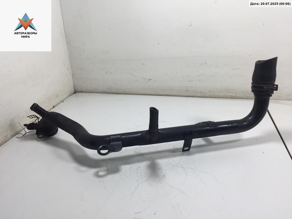 трубка охлаждающей жидкости Volkswagen Passat B5 1999, 1.8 л., бензин, АКПП - фото №1