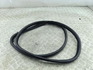 уплотнитель двери Peugeot 407 2007, 2.2 л., дизель, МКПП, чёрный, универсал, 96584242VD