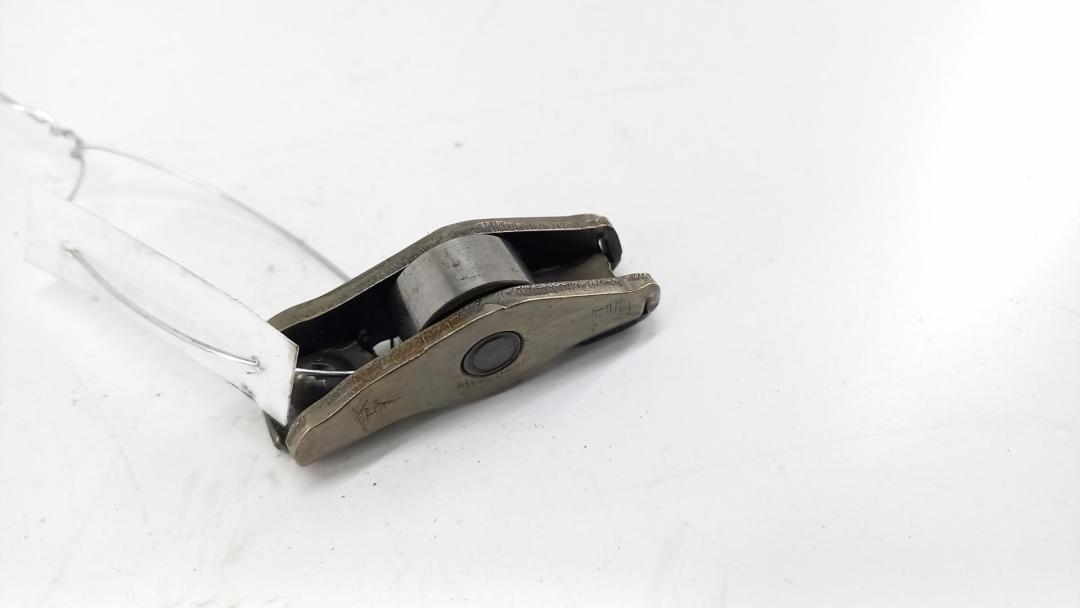 коромысло клапана (рокер) BMW X5 E53 2002, 3.0 л., дизель, АКПП, серый, внедорожник 5 дв., 2248878 - фото №1