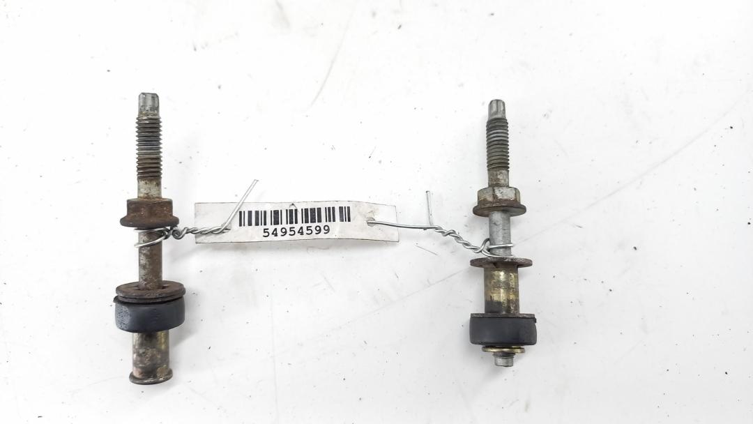 Болт крепления BMW X5 E53 2002, 3.0 л., дизель, АКПП, серый, внедорожник 5 дв., 11120036237 - фото №1