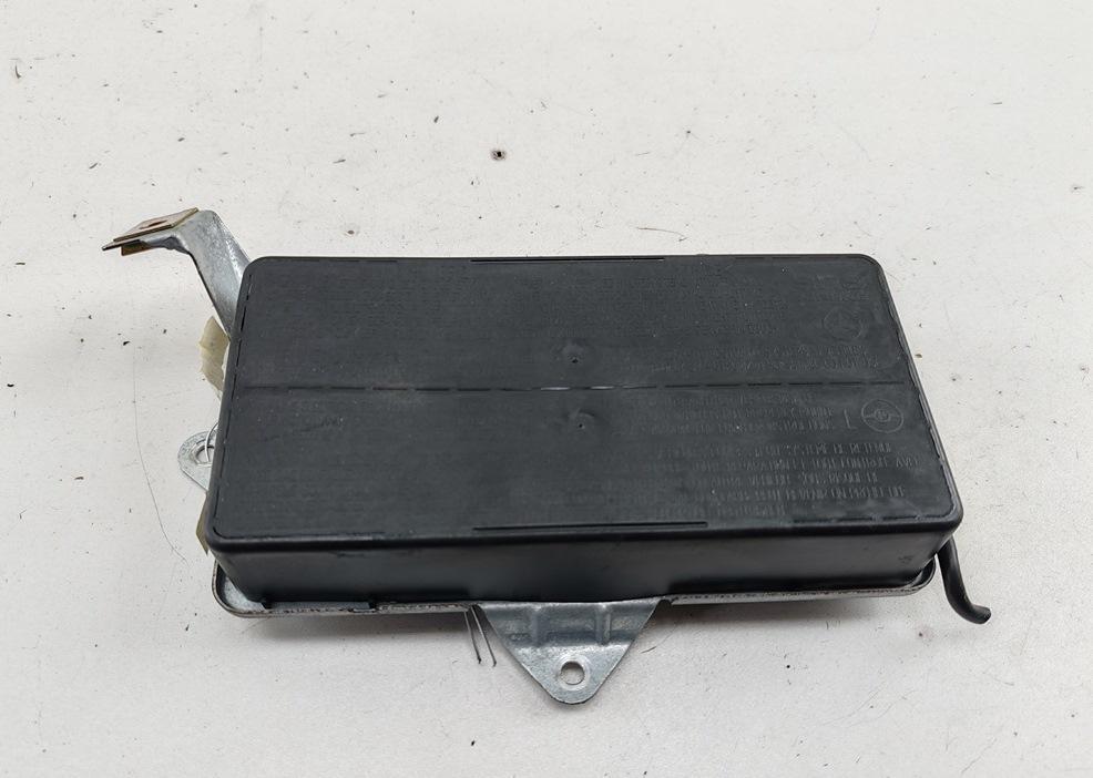 подушка безопасности дверная Mercedes-Benz A W168 1998, 1.4 л., бензин, АКПП, синий, хетчбэк 5 дв., 6016054