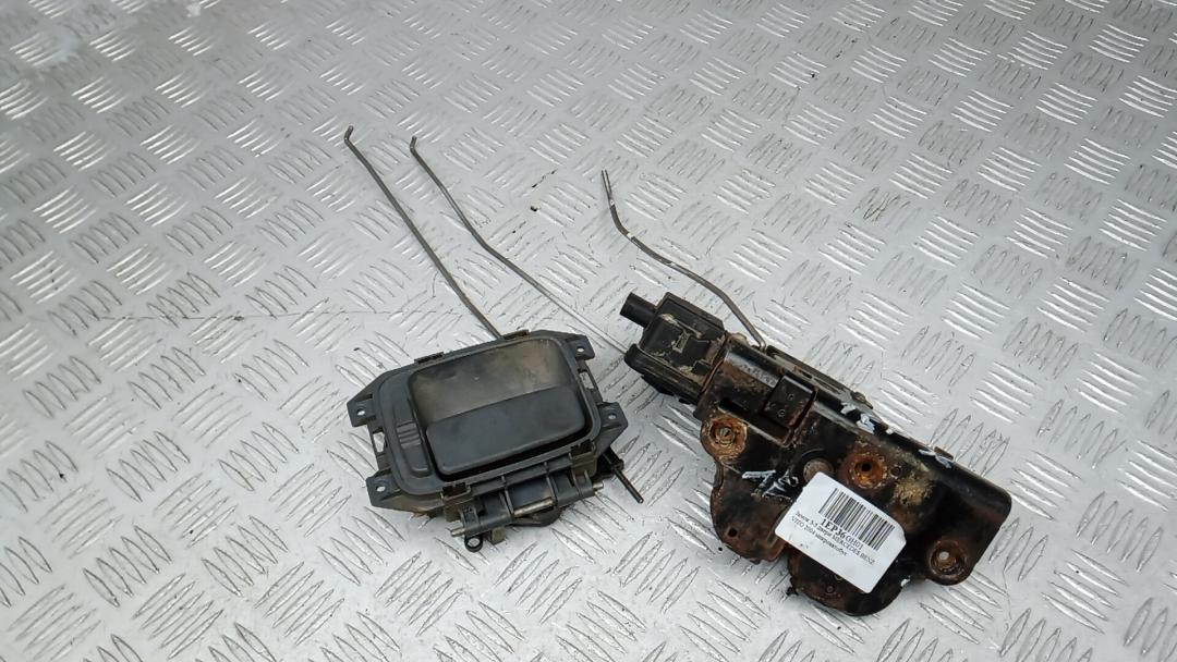 замок багажника Mercedes-Benz Vito W639 2004, 2.2 л., CDI 111, дизель, АКПП, микроавтобус - фото №1