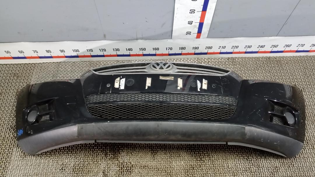 бампер передний Volkswagen Tiguan 1 поколение 2009, 2.0 л., дизель, МКПП, внедорожник 5 дв., 5N0807217C, 5N0805903 - фото №1